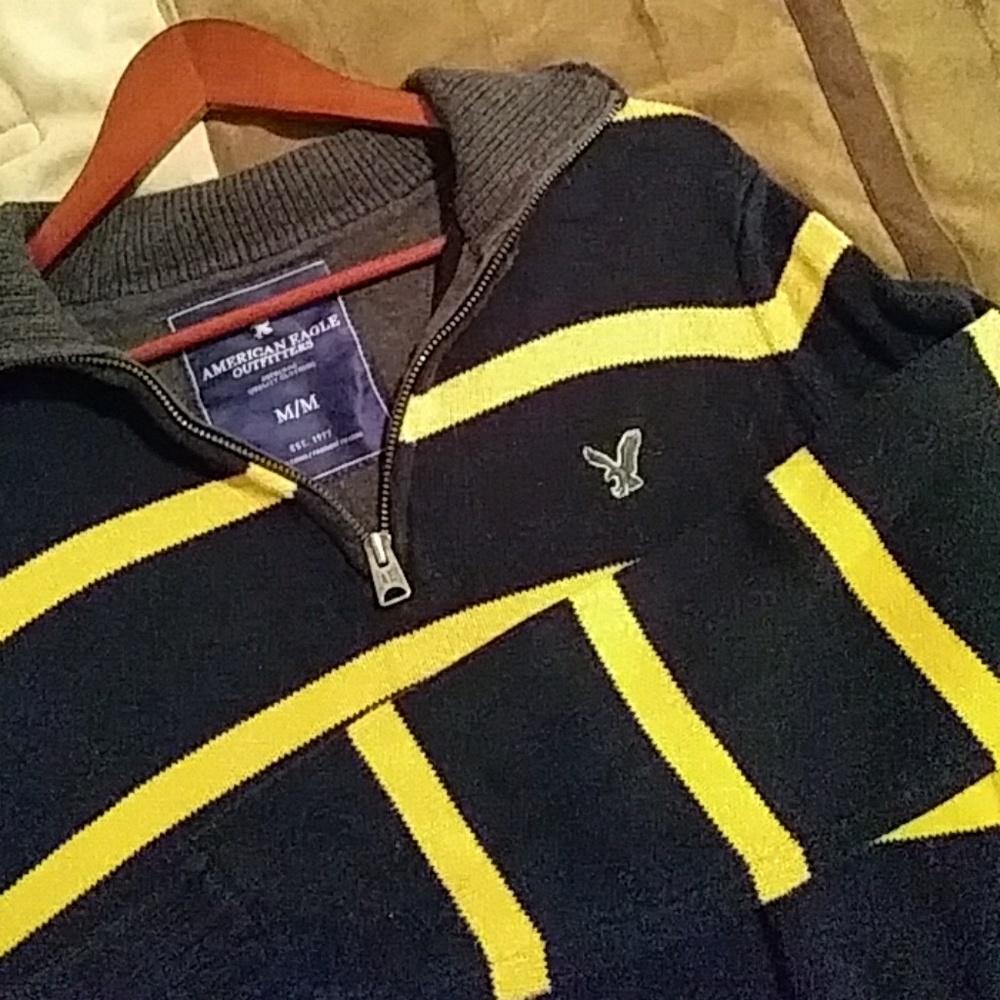 Mens AE sweater